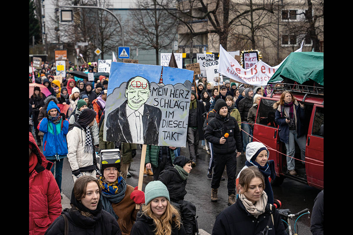 Demo „Berlin ist unkürzbar“: Array
