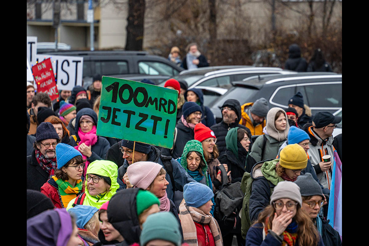 Demo „Berlin ist unkürzbar“: Array
