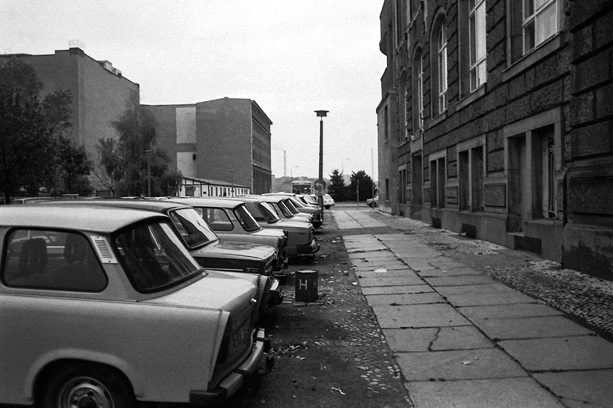 Trabbi go go go, Friedrichshain 1990: