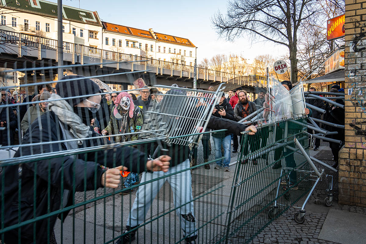 Protest für einen offenen Görlitzer Park: Array