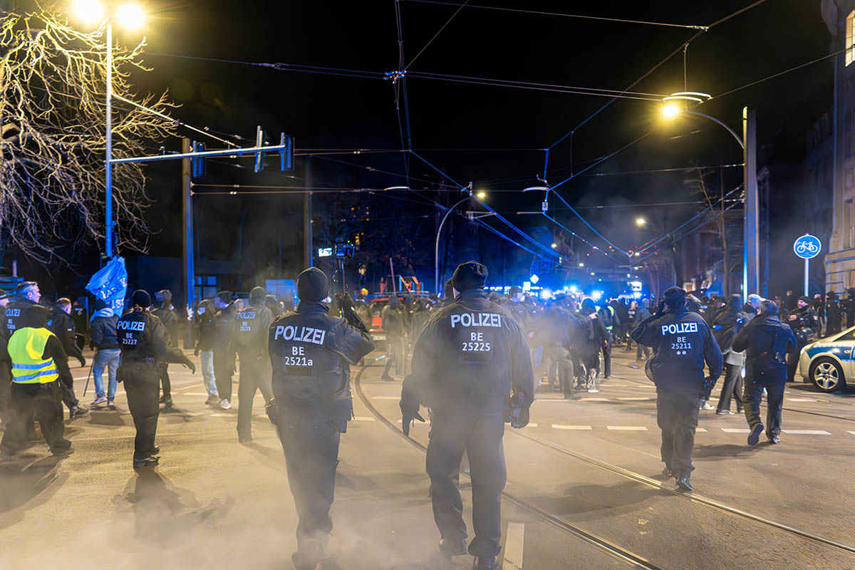 Tag der politischen Gefangenen – Free All Antifas!: Array
