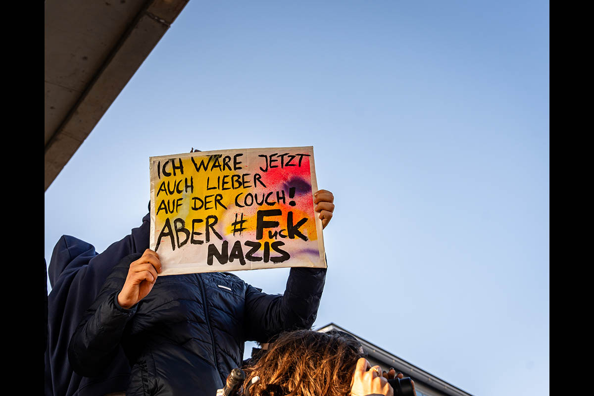 Naziaufmarsch durch Friedrichshain blockiert: Array