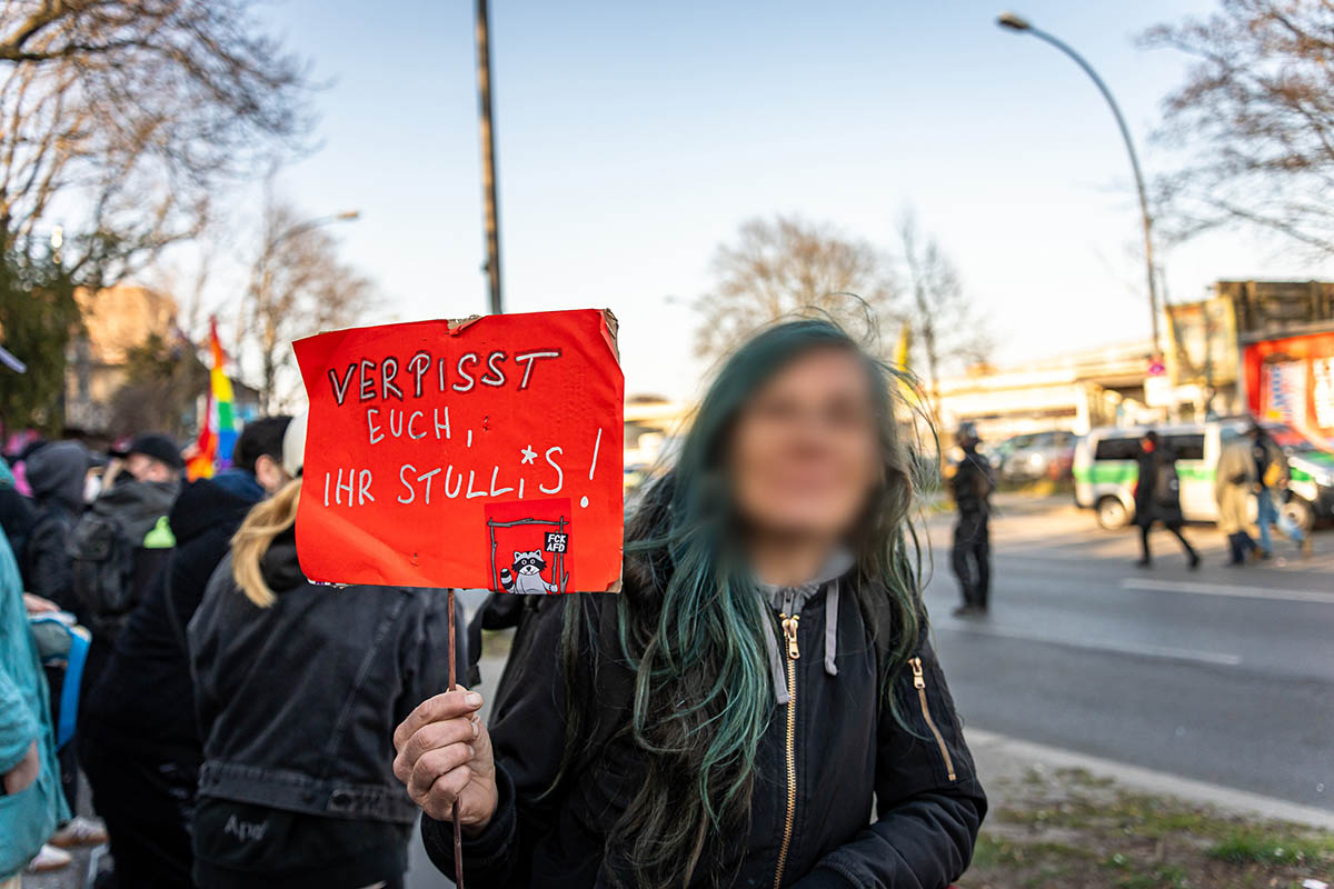 Naziaufmarsch durch Friedrichshain blockiert: Array