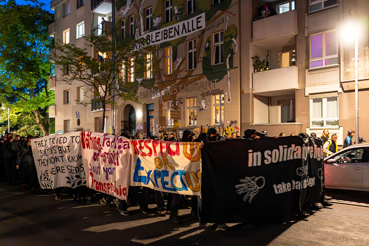 Queerfeministische Walpurgisnachtdemo in Berlin: Array