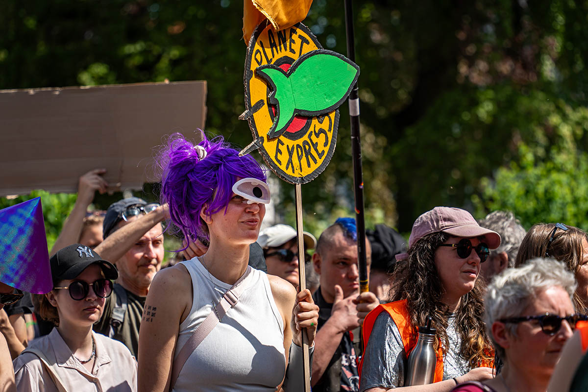 Intergalaktische MyGruni-Demo am 1. Mai: Array