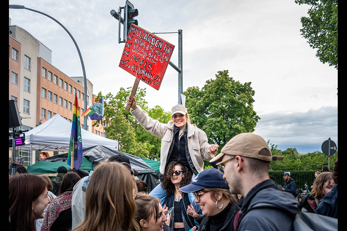 A100 wegbassen: Array