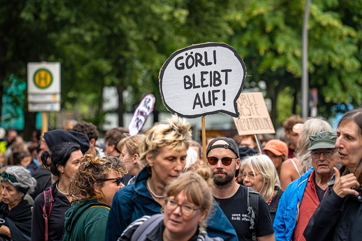 Protest gegen Zaunbau im Görli: Array