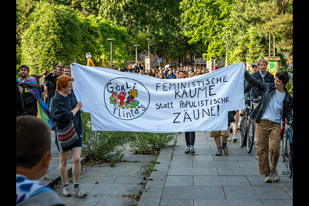 Protest gegen Zaunbau im Görli: Array