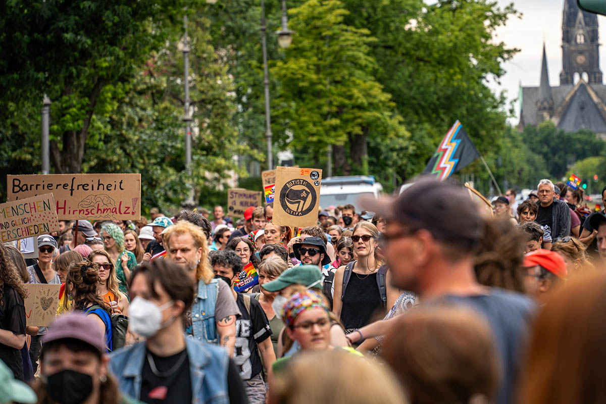 Verrückt behinderte Pride-Parade: Array