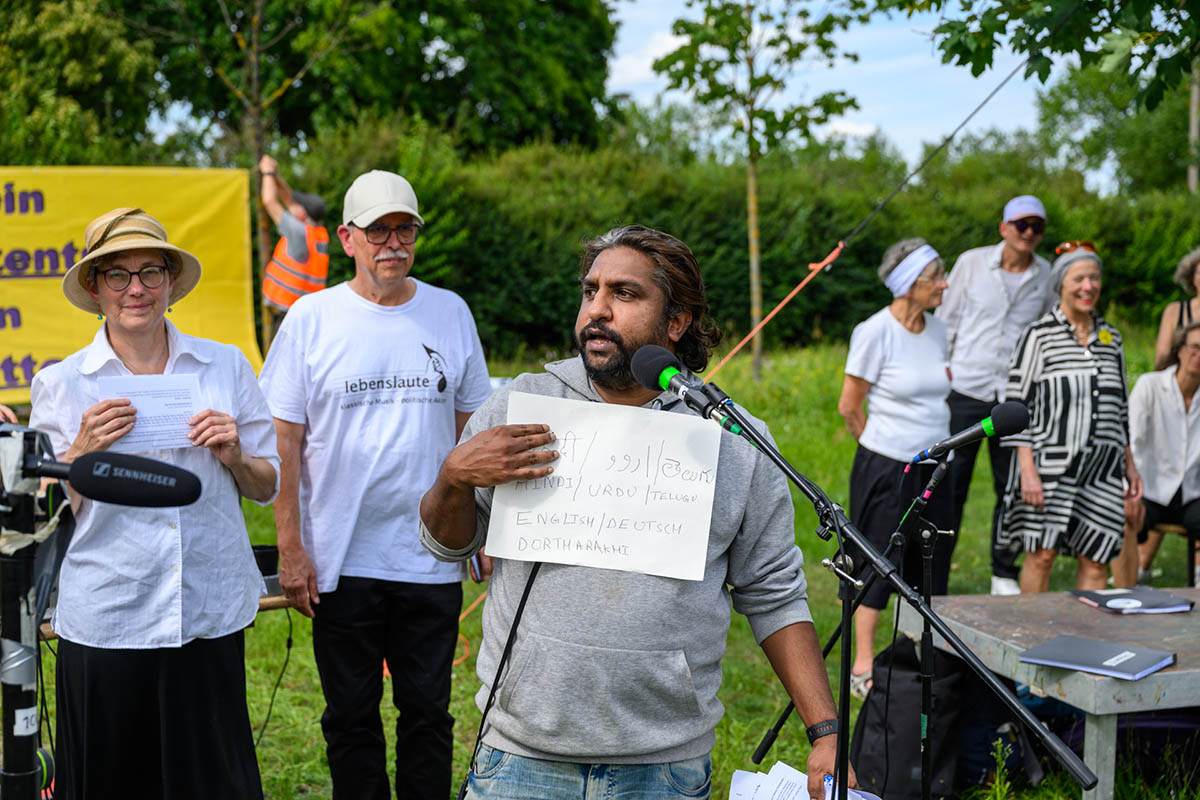 Willkommenskonzert für Geflüchtete des Protestorchesters Lebenslaute, Eisenhüttenstadt, 07.08.2025: Array