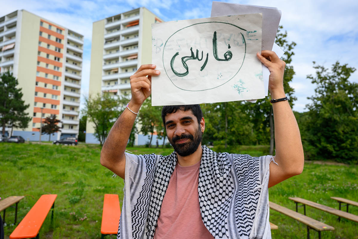 Willkommenskonzert für Geflüchtete des Protestorchesters Lebenslaute, Eisenhüttenstadt, 07.08.2025: Array