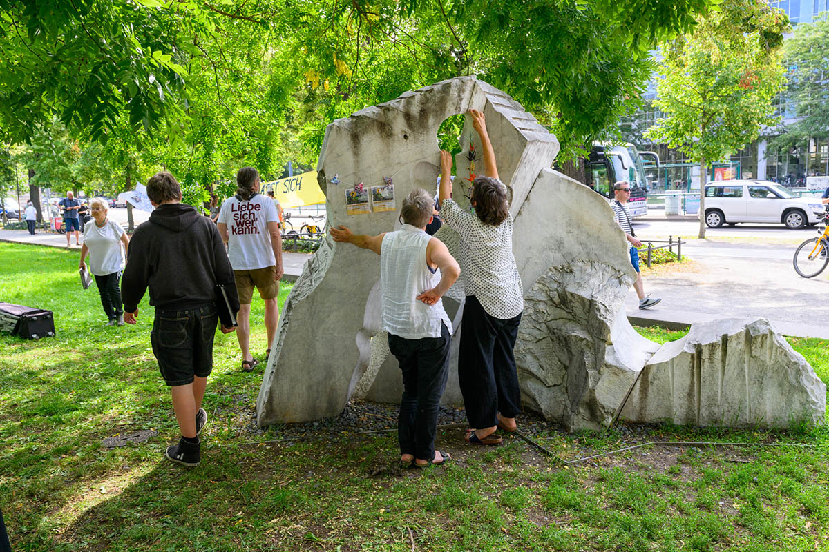 Konzert des Protestorchesters Lebenslaute zum 80ten Jahrestags des Atombombenabwurfs auf Nagsaki, Potsdam, 09.08.2025: Array
