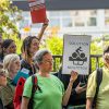 Protest zur Eröffnung der A100:    Array