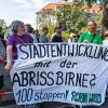 Protest zur Eröffnung der A100:    Array