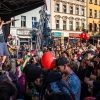 ZSK spielt Gratiskonzert gegen Rechts in Kreuzberg:    Array