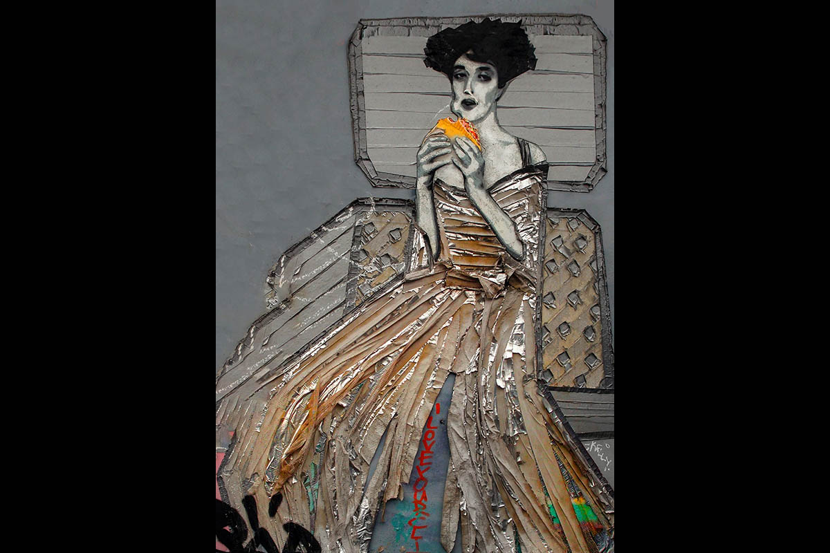 OLYMPUS DIGITAL CAMERA: 