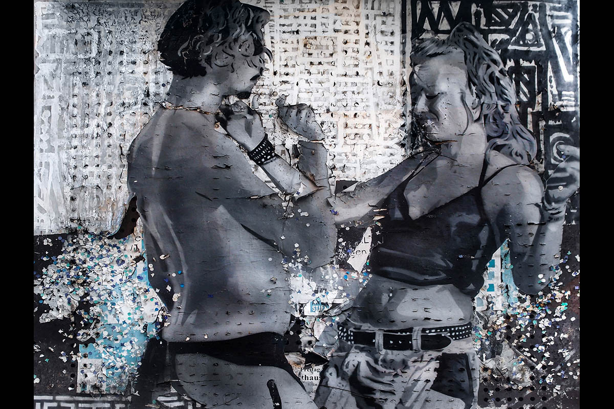 OLYMPUS DIGITAL CAMERA: 