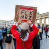 Protest gegen die rassistischen Ausfälle von Friedrich Merz:    Array
