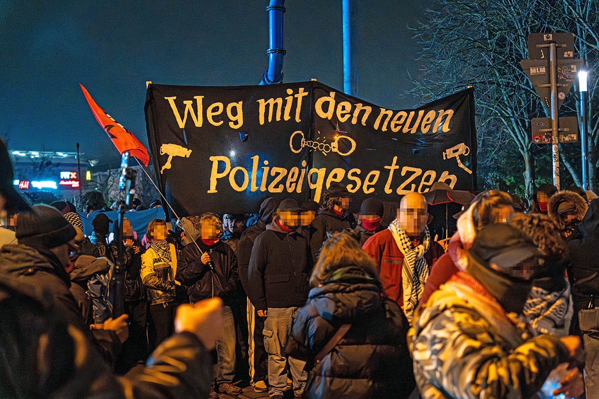 Demo gegen die Polizei am 13.12.: 