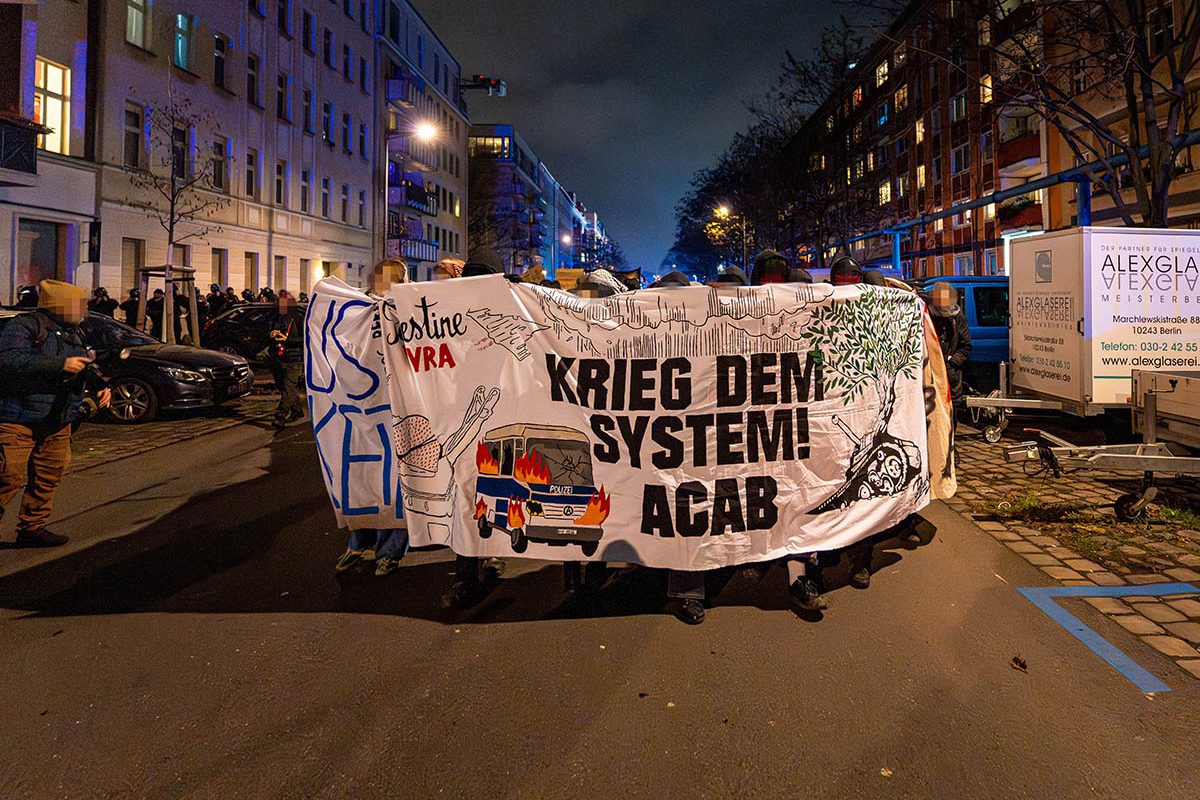 Demo gegen die Polizei am 13.12.: 