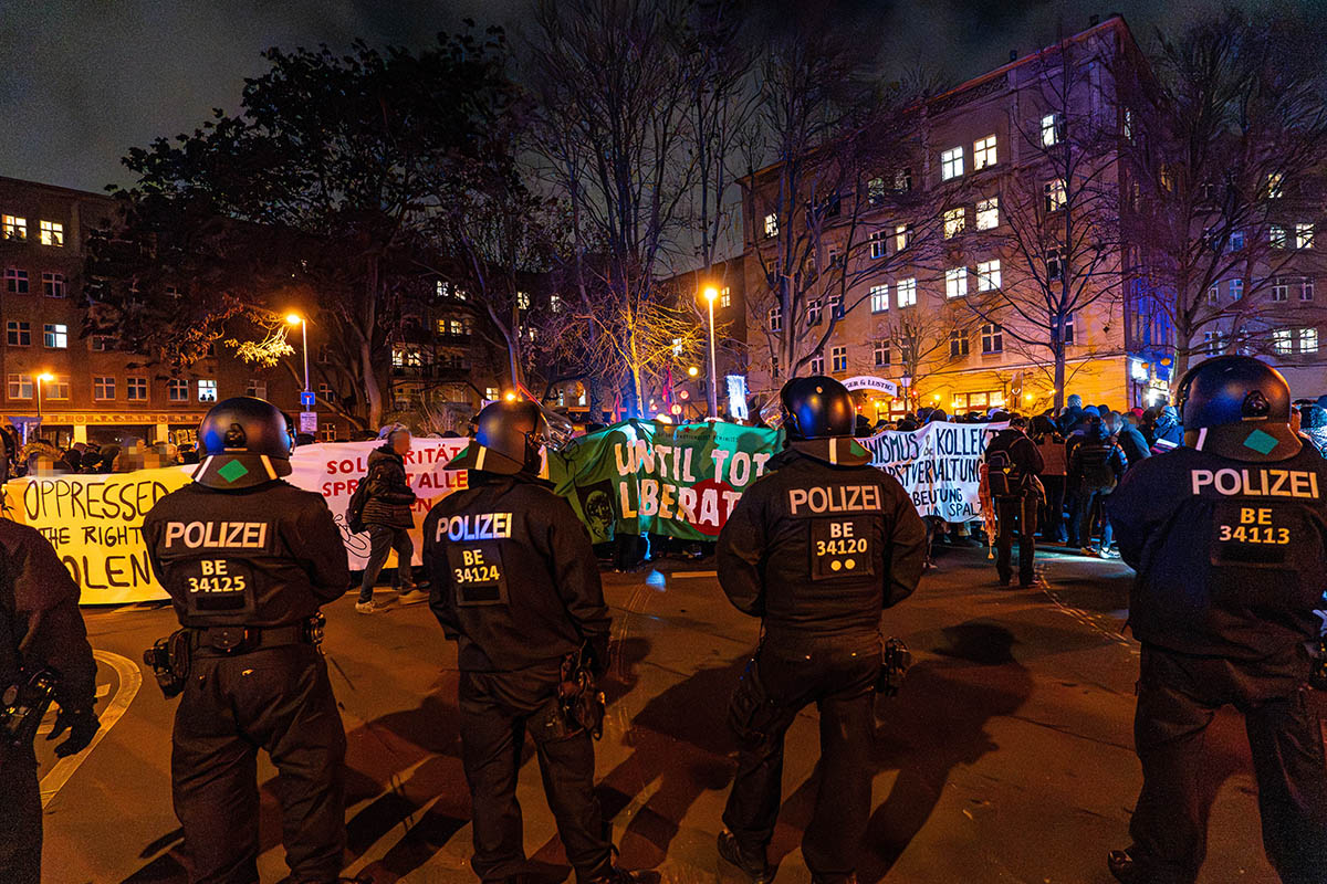 Demo gegen die Polizei am 13.12.: 