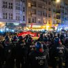 Demo gegen die Polizei am 13.12.:    
