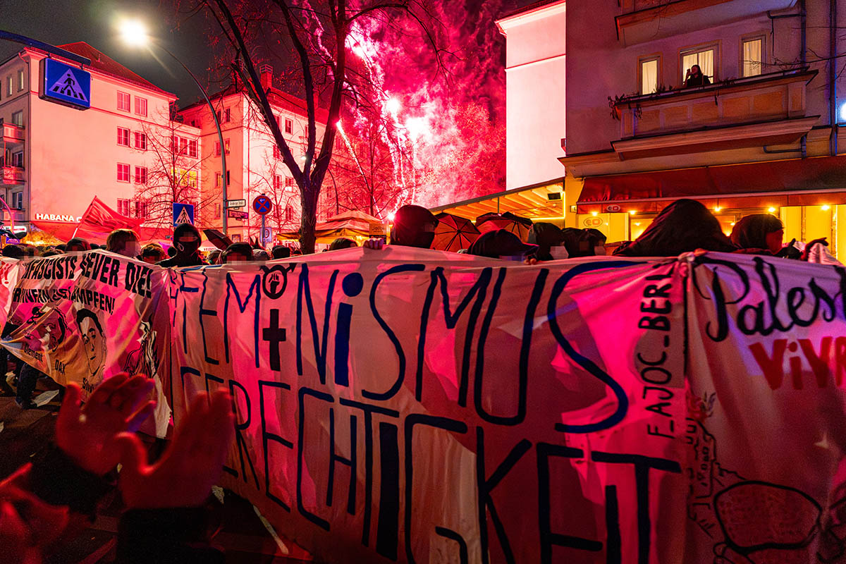 Demo gegen die Polizei am 13.12.: 