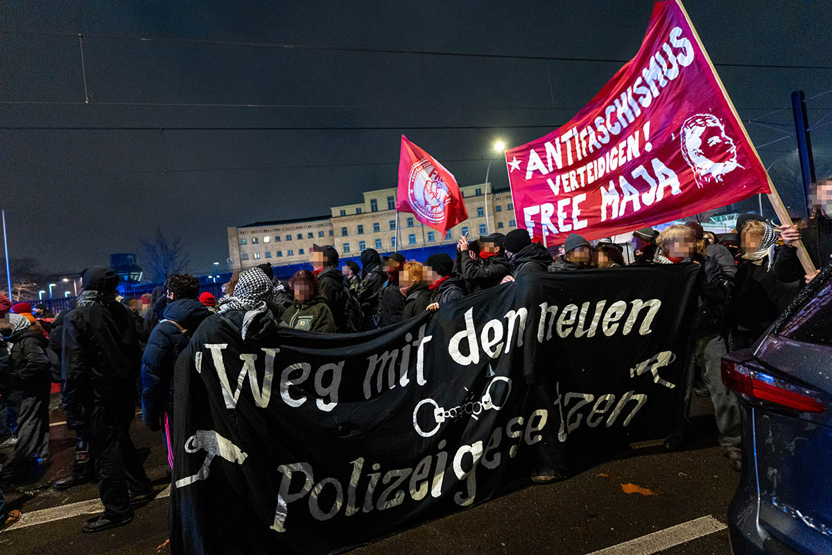 Silvesterdemo gegen Knäste und für die Freilassung politischer Gefangener: 