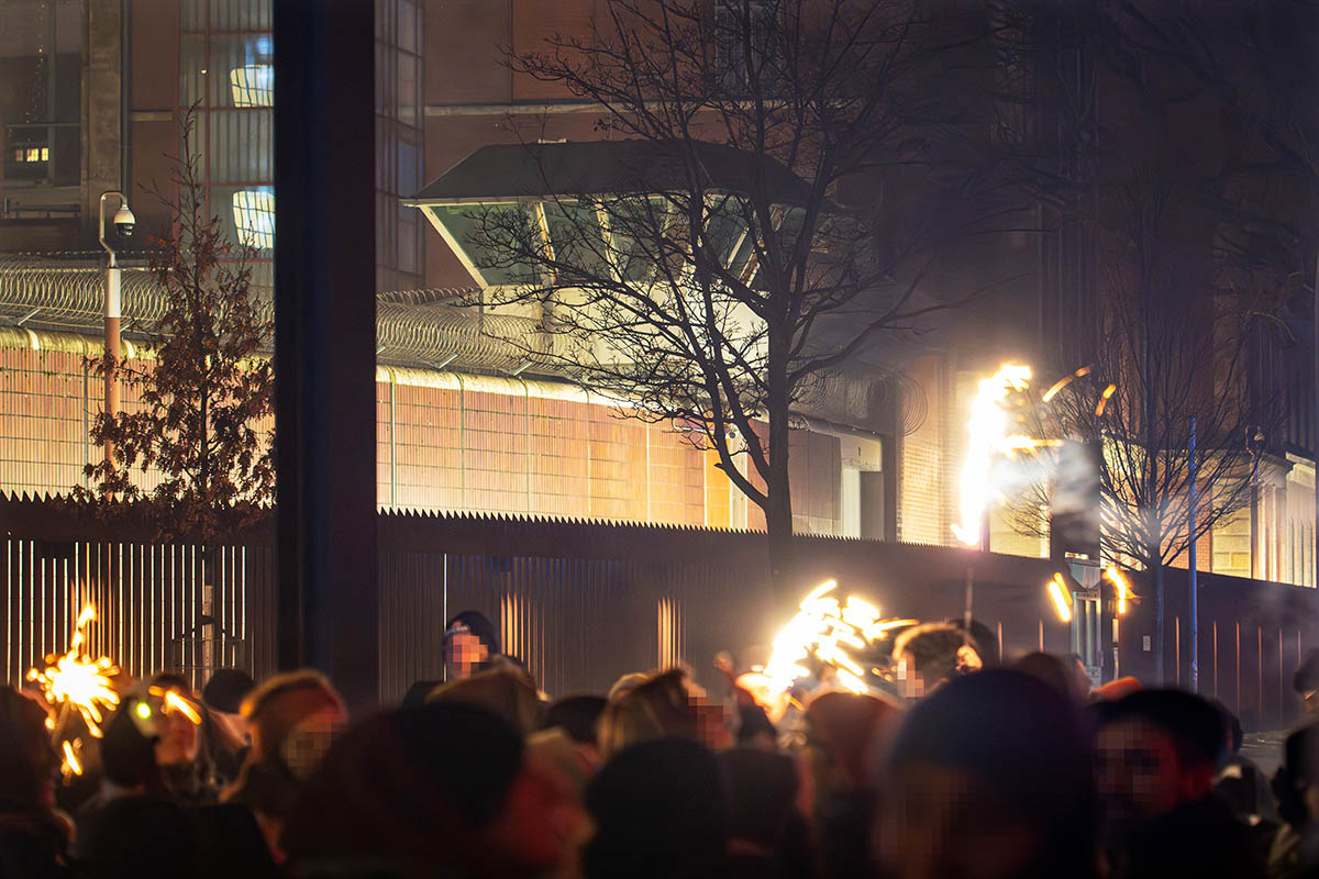 Silvesterdemo gegen Knäste und für die Freilassung politischer Gefangener: 