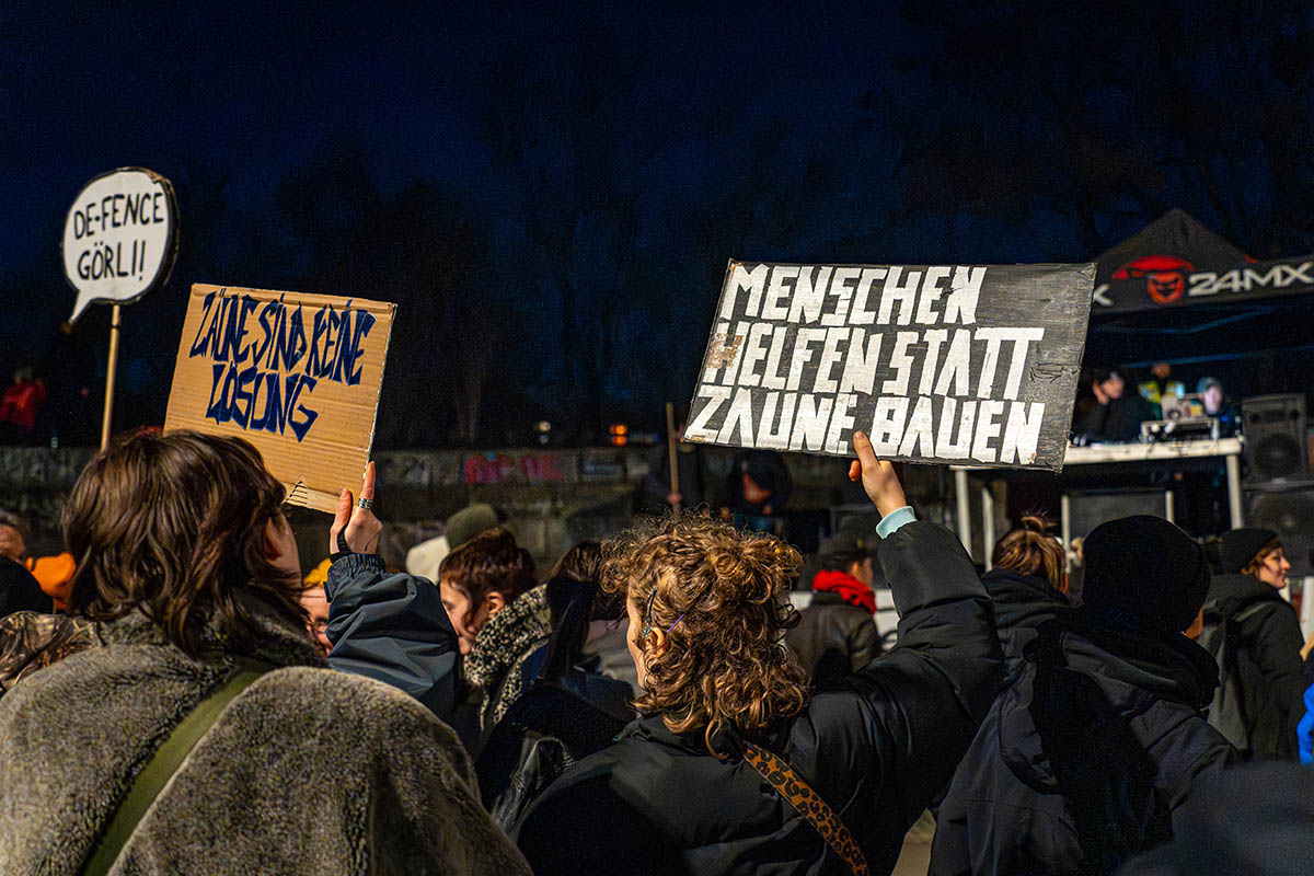 Protest gegen die nächtliche Schließung des Görlitzer Parks: 