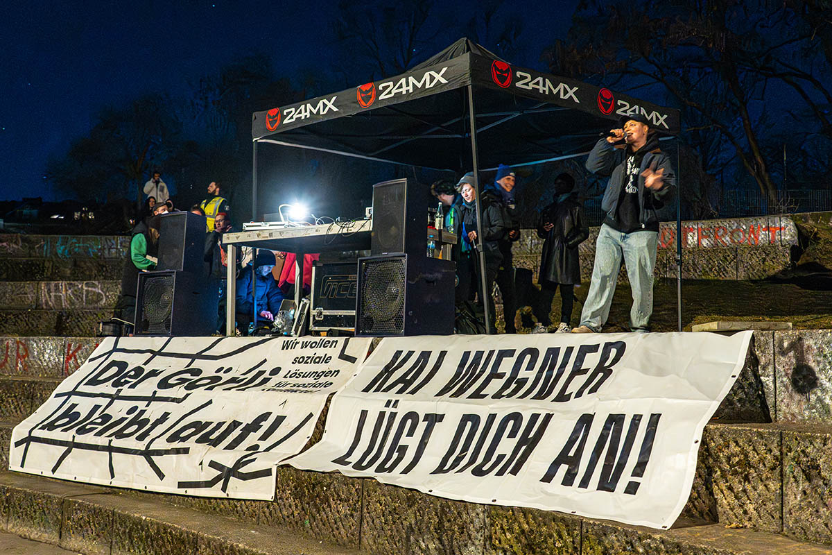 Protest gegen die nächtliche Schließung des Görlitzer Parks: 