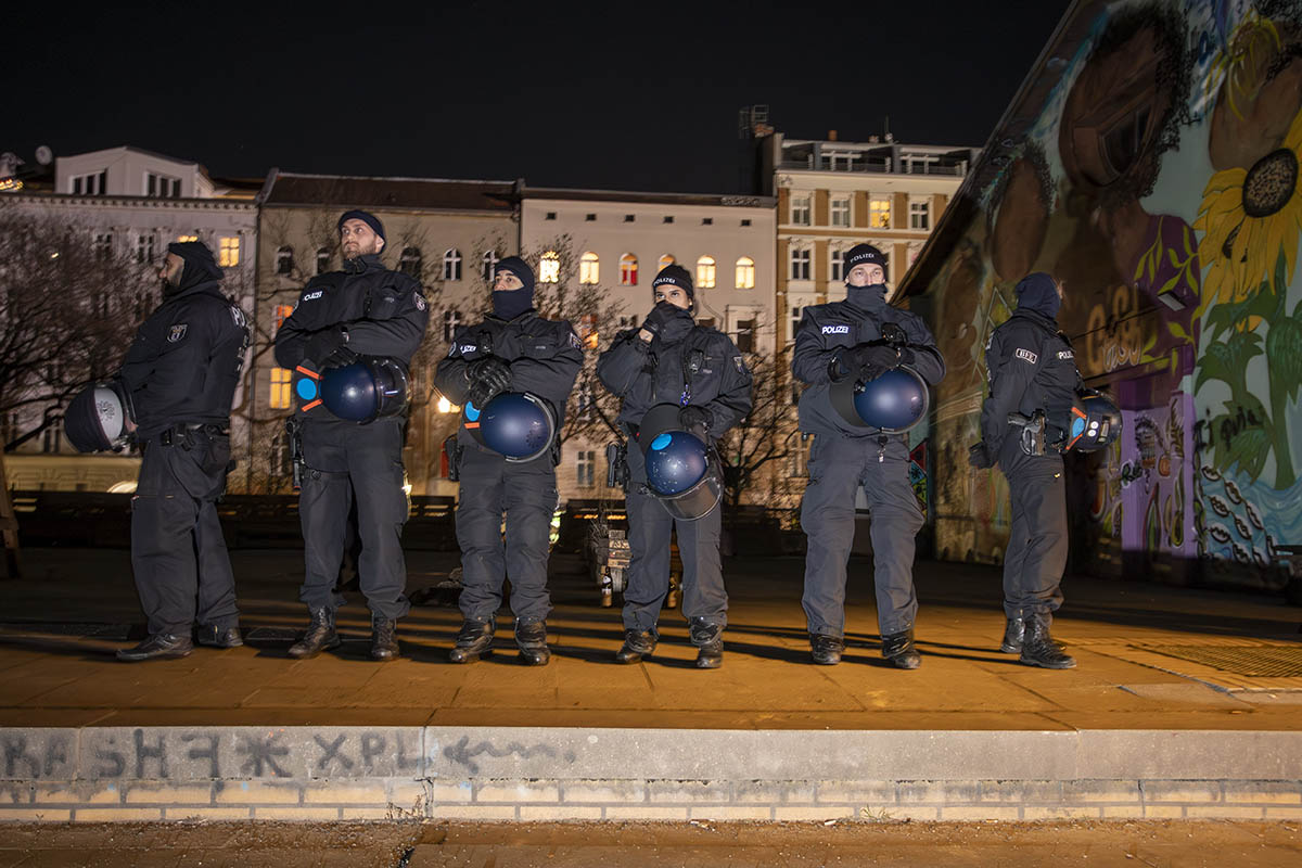 Görlitzer Park - ZAUN: Array