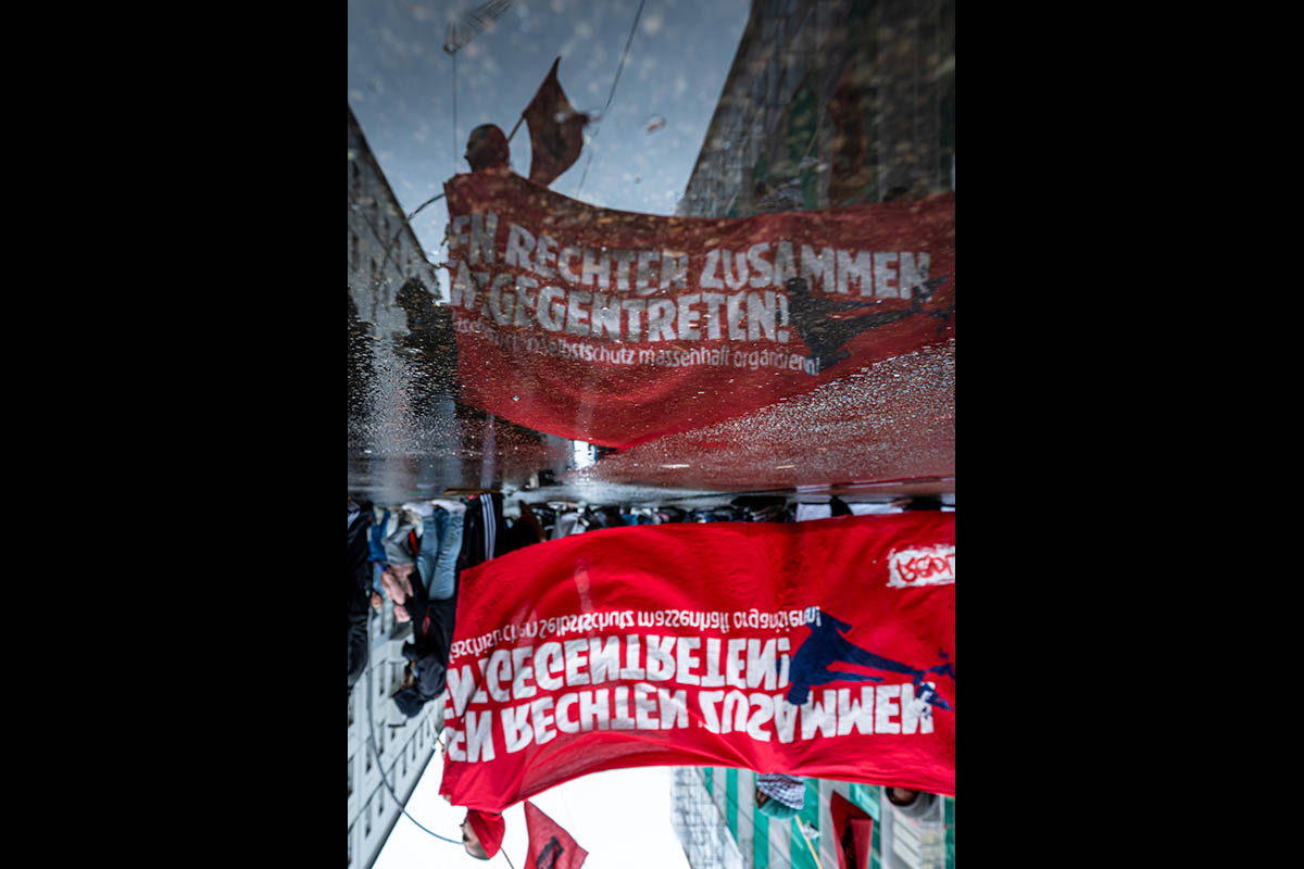 Antifa-Demo nach Nazi-Angriff in Friedrichshain: Array