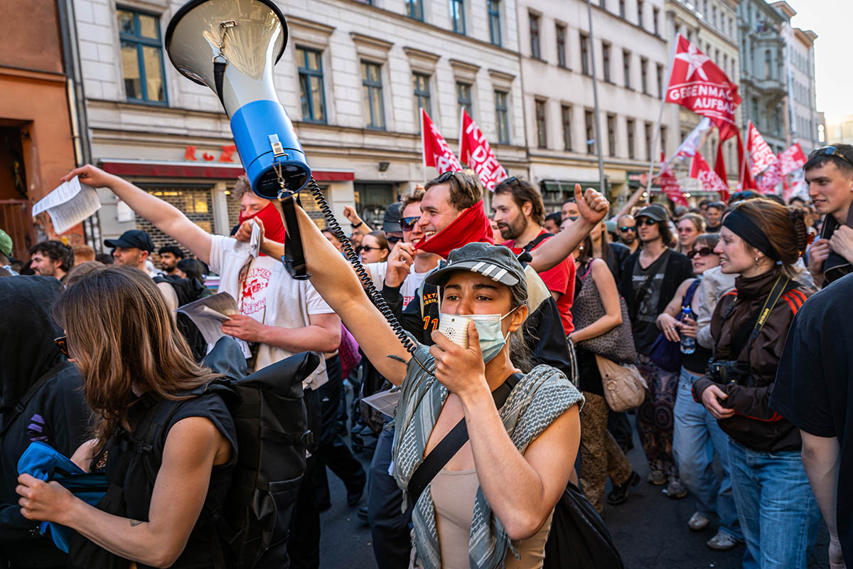 Chaotischer Erster Mai in Kreuzberg: 