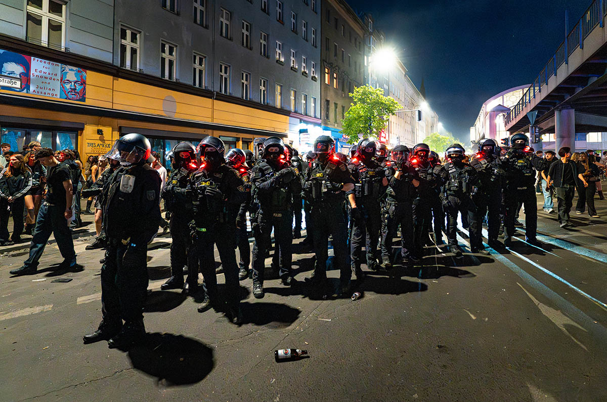 Chaotischer Erster Mai in Kreuzberg: 
