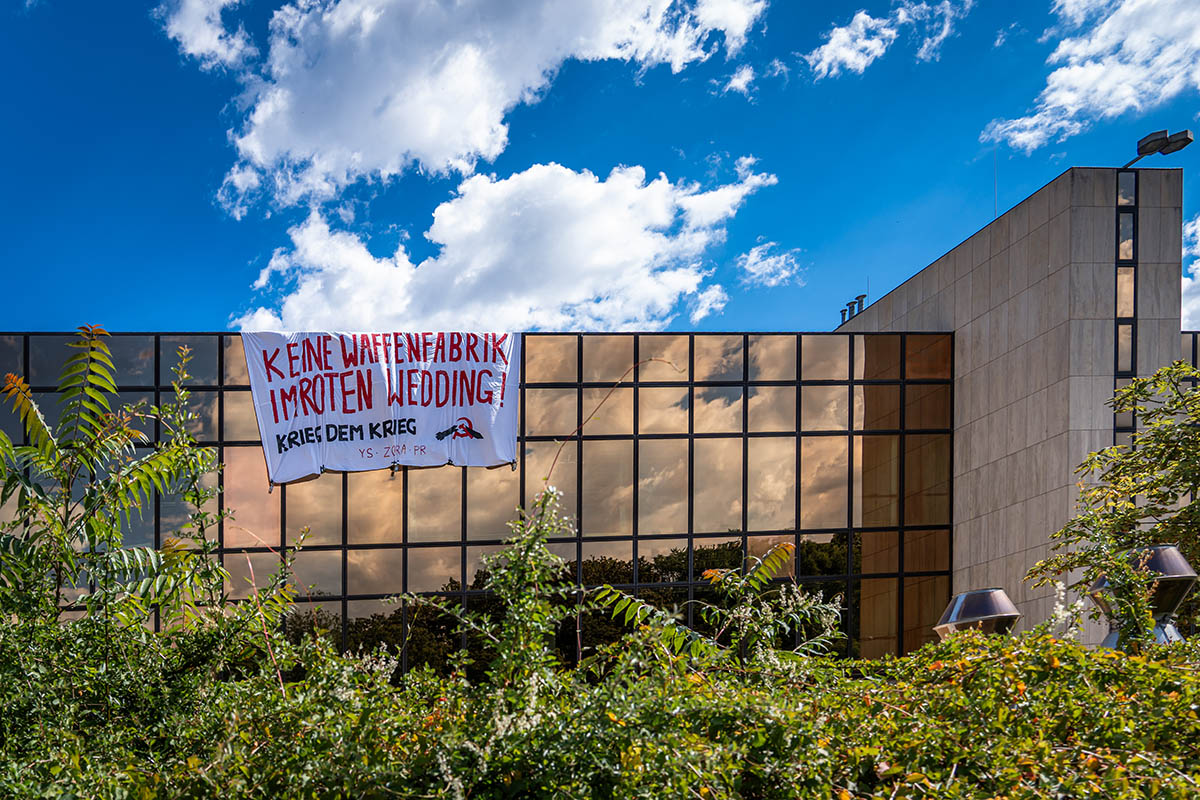 Protest gegen Waffenfabrik im Wedding: 