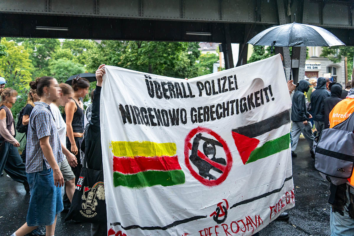 Demonstration gegen KI-Überwachung: 