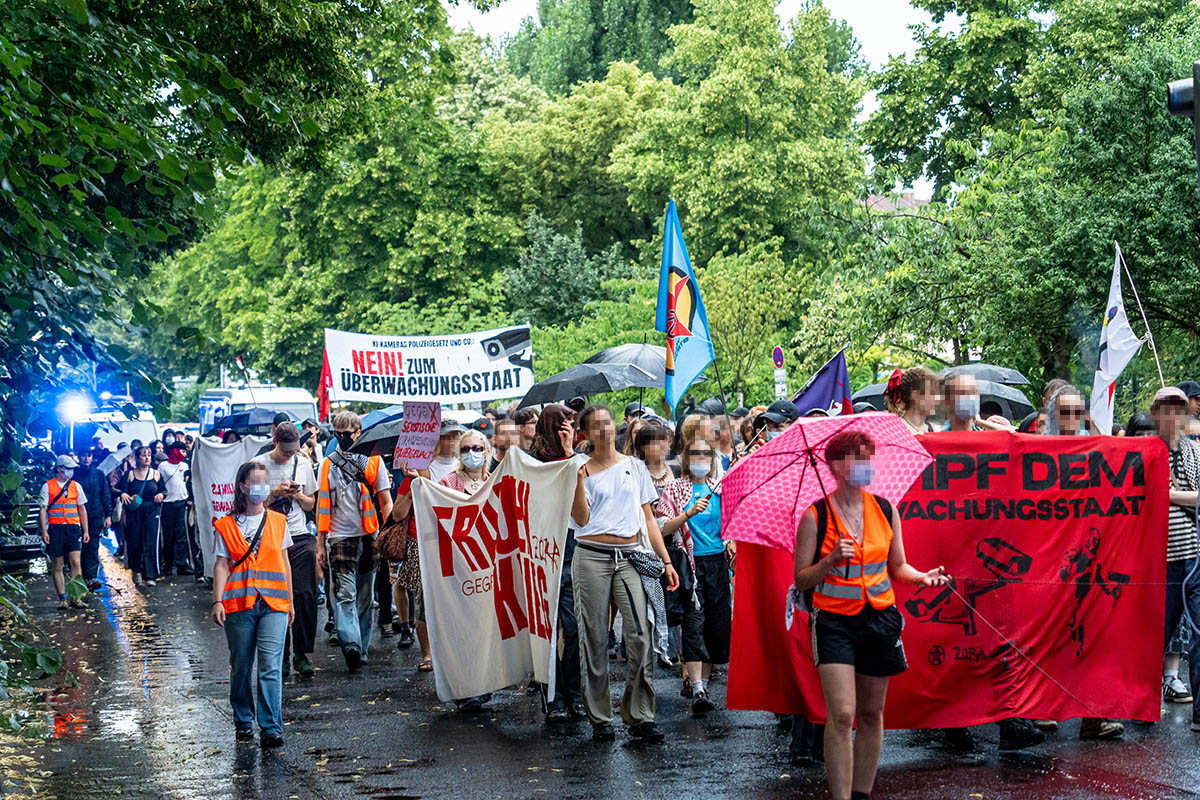 Demonstration gegen KI-Überwachung: 