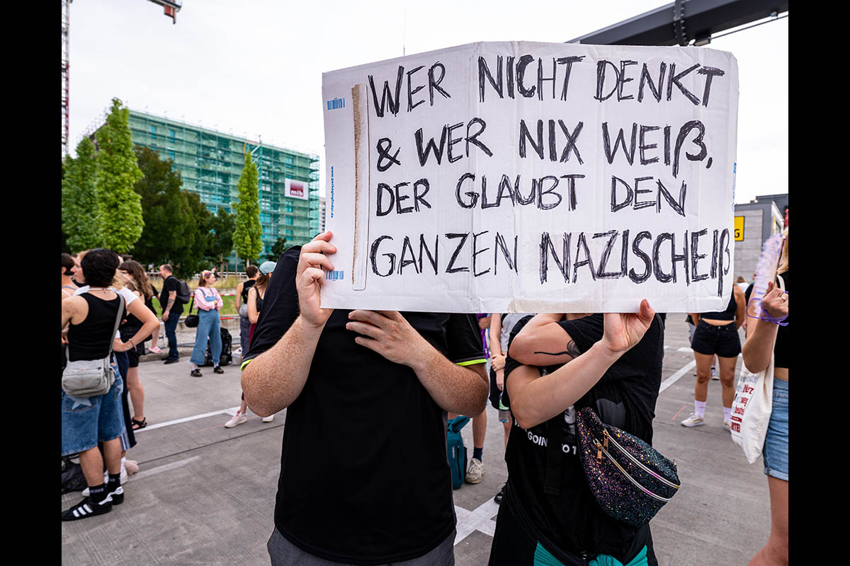 Protest gegen AfD-Wahlkampfstart in Marzahn: 
