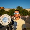 Partielle Sonnenfinsternis in Berlin begeistert Tausende:    Array