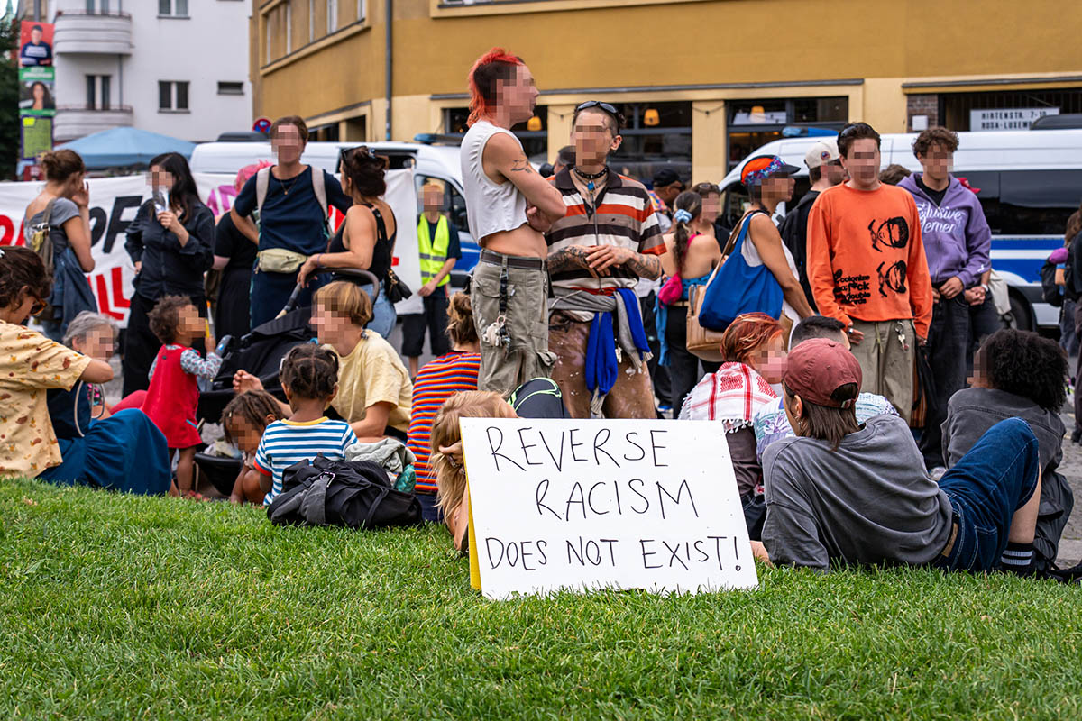 Black Lives Matter Kundgebung am Volksbad: Array