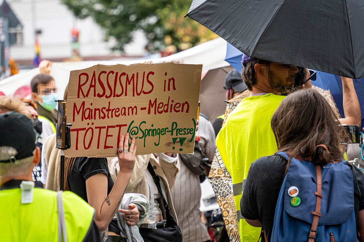 Black Lives Matter Kundgebung am Volksbad: Array