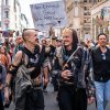 Zehntausende protestieren für wehrhafte Demokratie:    