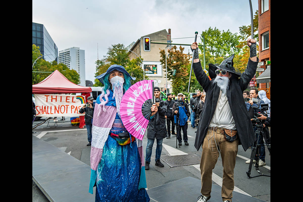 Protest gegen Springer-Demokratiepreis für Peter Thiel: 